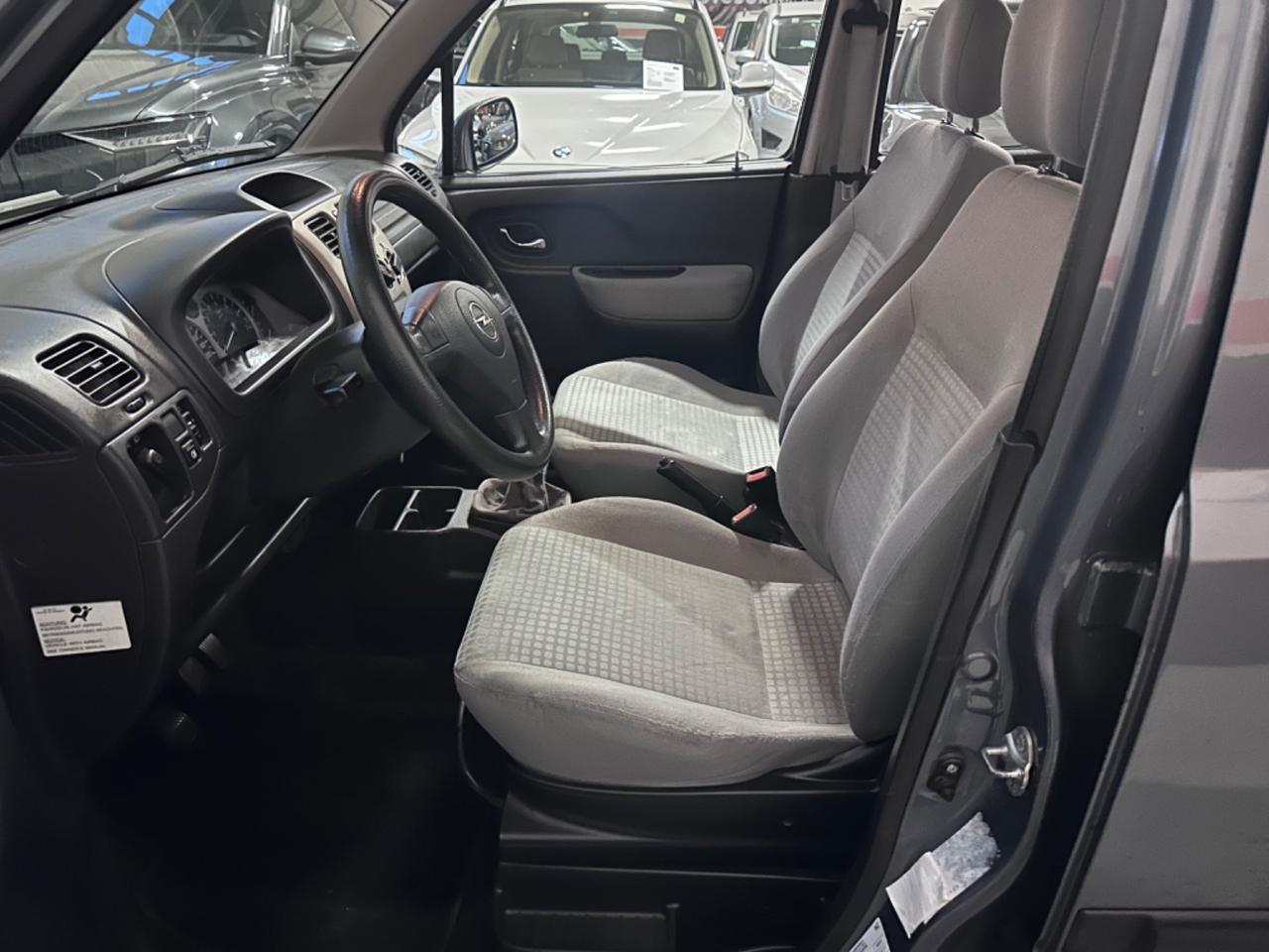 Opel Agila 1.0 12V Club