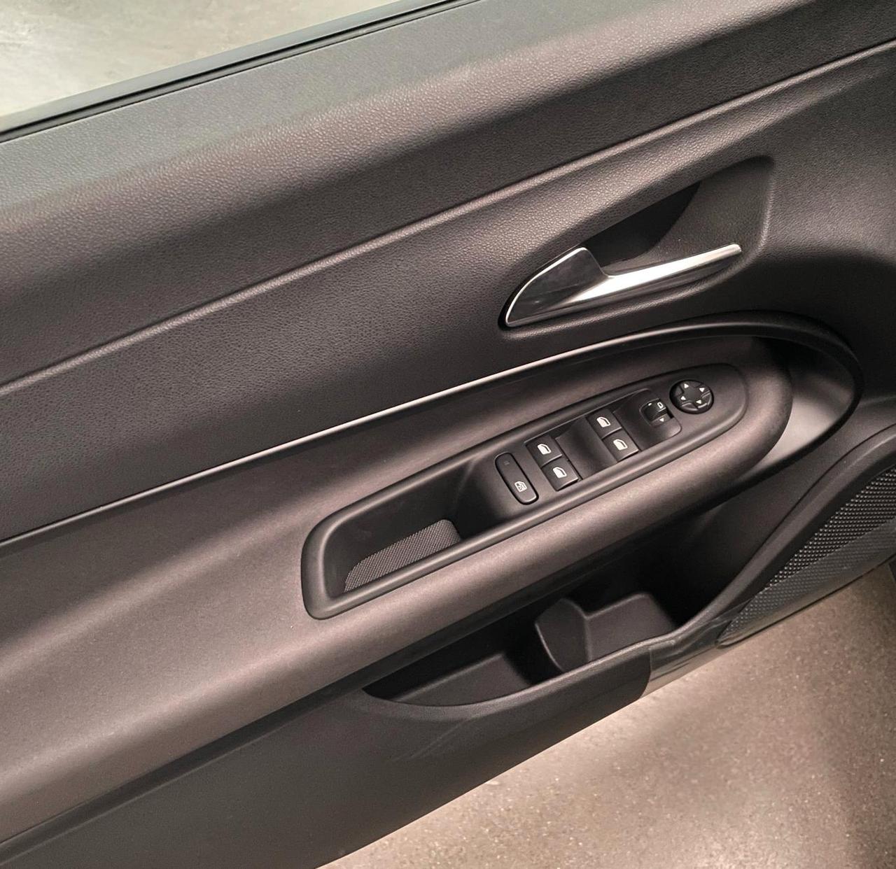 Alfa Romeo Junior 1.2 ibrida Speciale 145cv edct6