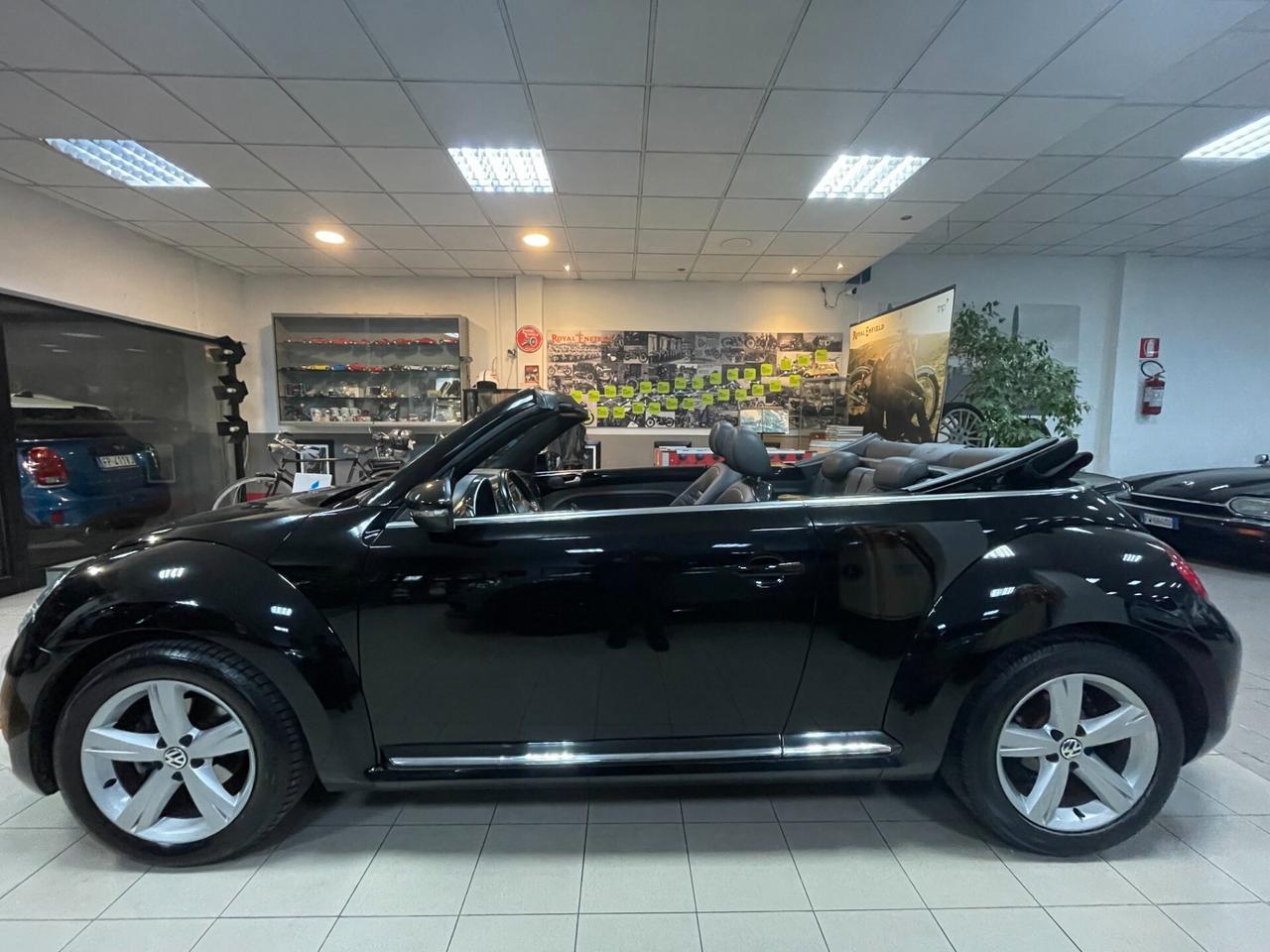 Volkswagen Maggiolino Cabrio 2.0 TDI Sport BlueMotion Technology FULL OPTIONAL PARI AL NUOVO!!!