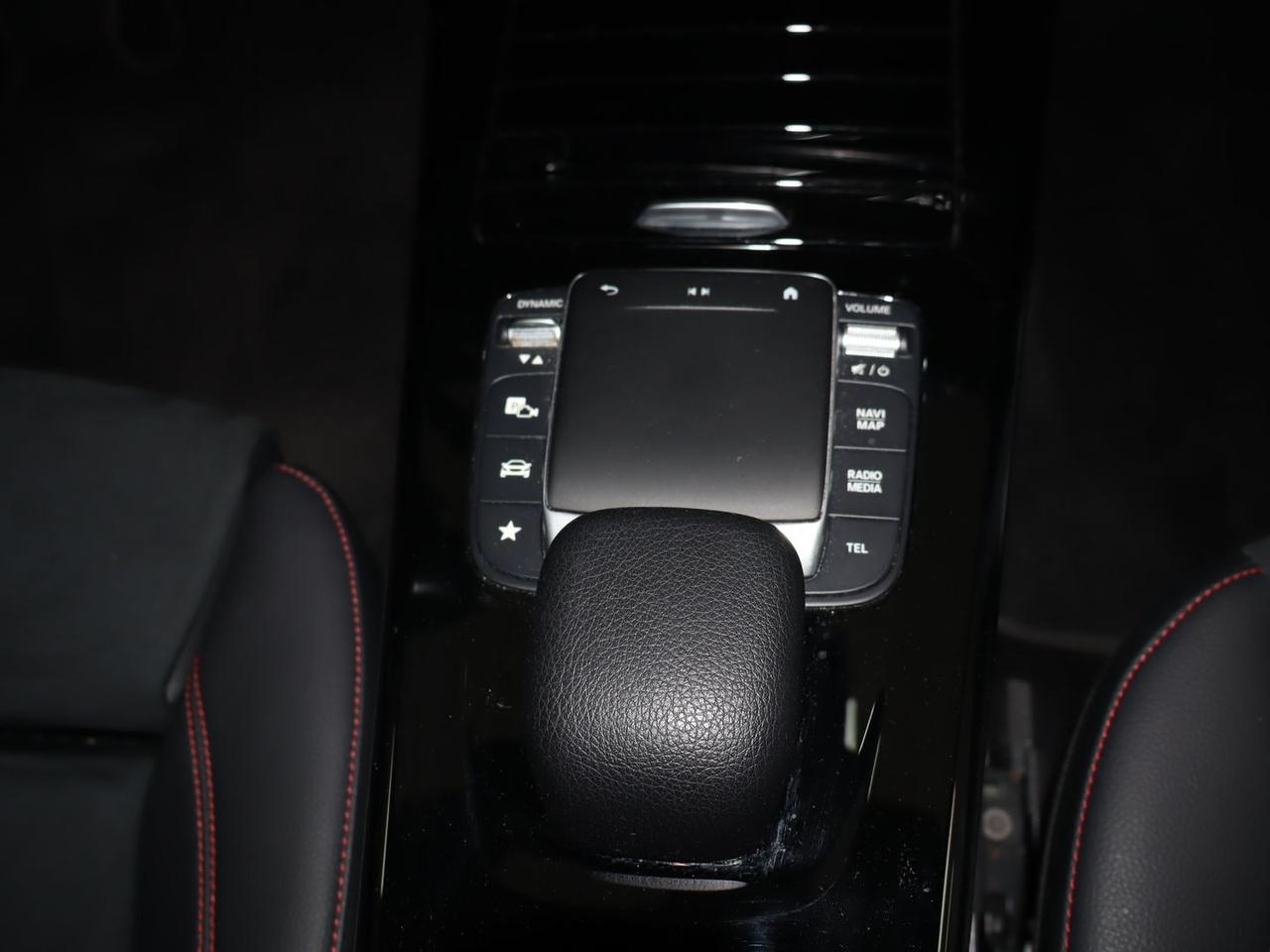 Mercedes-Benz CLA 200 AMG Line Premium Plus #11012