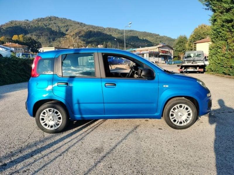 FIAT Panda Panda 1.0 FireFly S&S Hybrid Icon, 5 posti e stereo Bluetooth con comandi al volante!