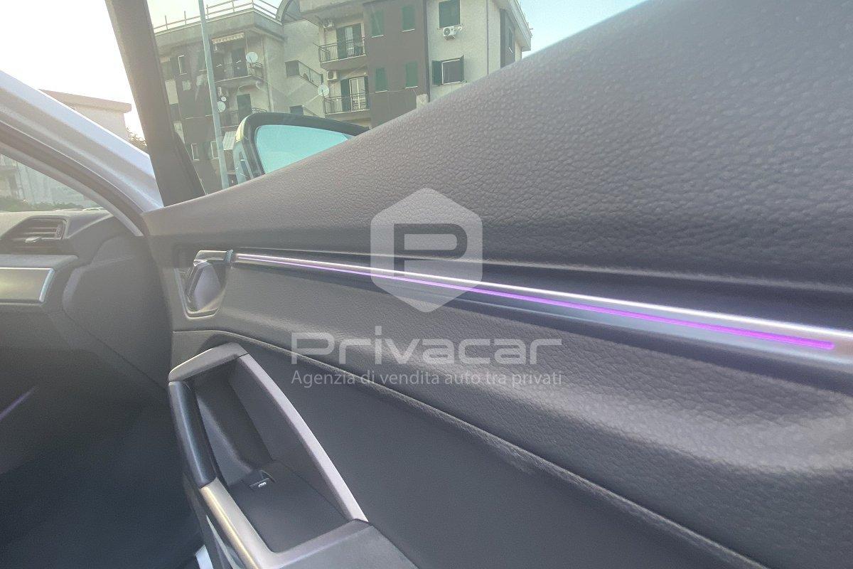 AUDI Q3 35 TDI quattro S tronic S line edition