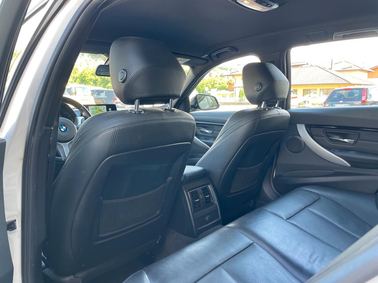 Bmw 330dA xDrive Touring Msport 4x4
