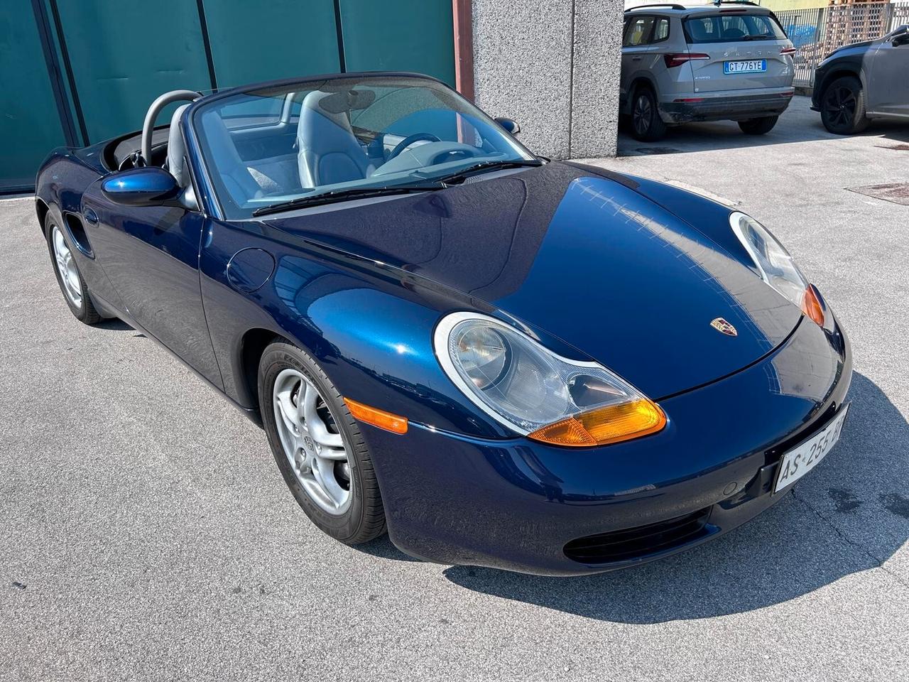 Porsche Boxster 2.5i 24V cat