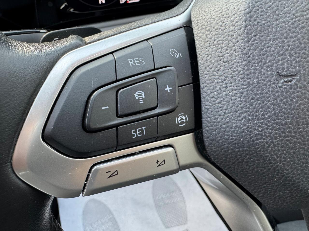 Volkswagen Golf 1.5 etsi evo Life 130cv DSG-Service VW/NO VINCOLI