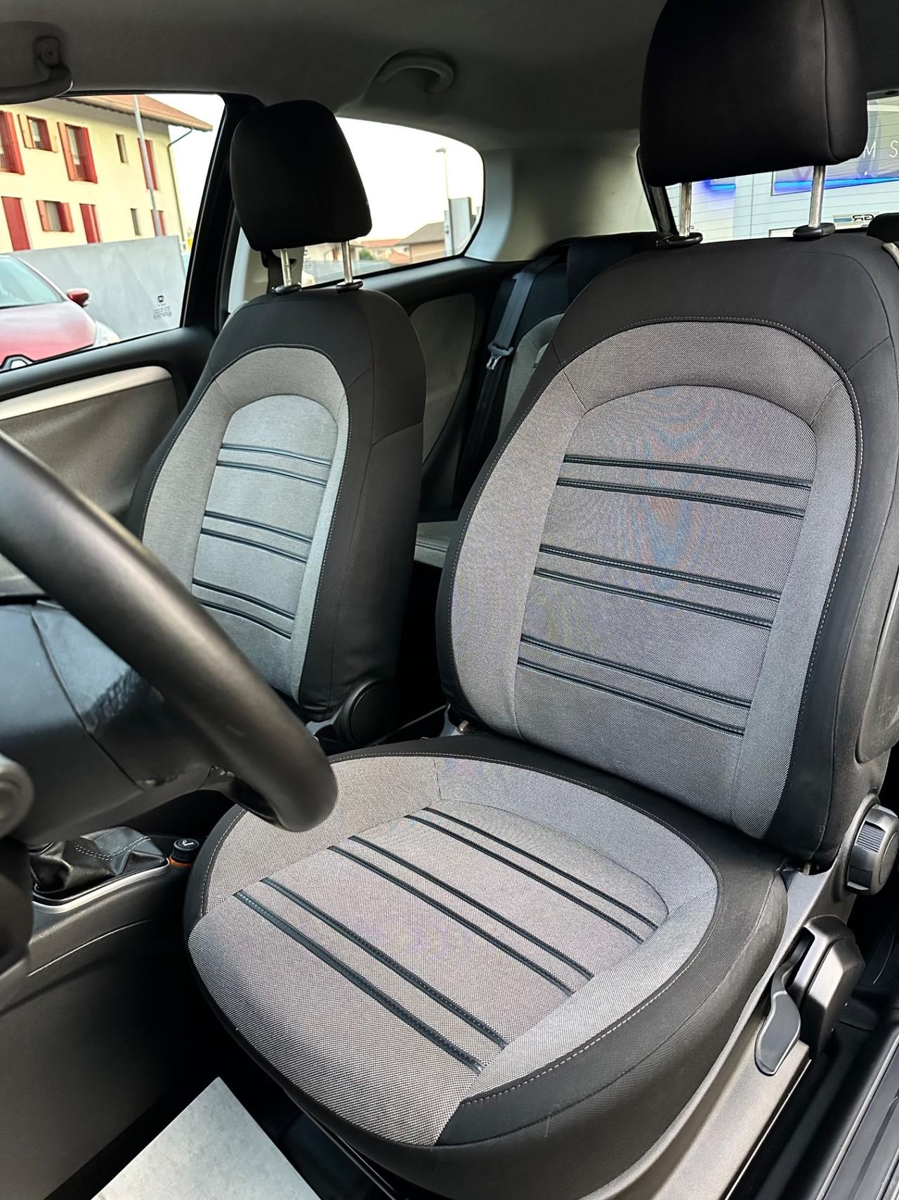 Fiat Punto Evo 1.4Bz 77Cv - Neopatentati