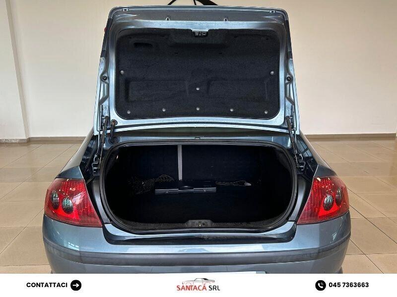 Peugeot 407 Coupé 2.7 V6 HDi Tecno