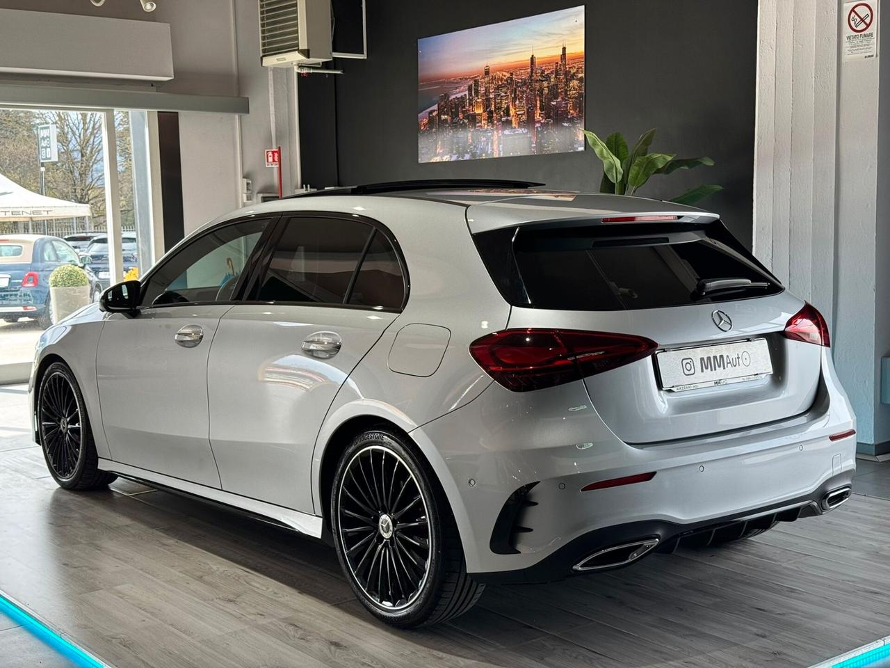 Mercedes-benz A 180d Automatic Premium AMG Night Edition Plus