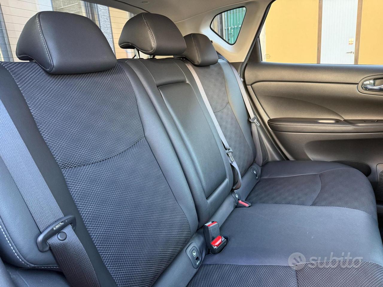Nissan Pulsar 1.5 dci N-Connecta 110cv
