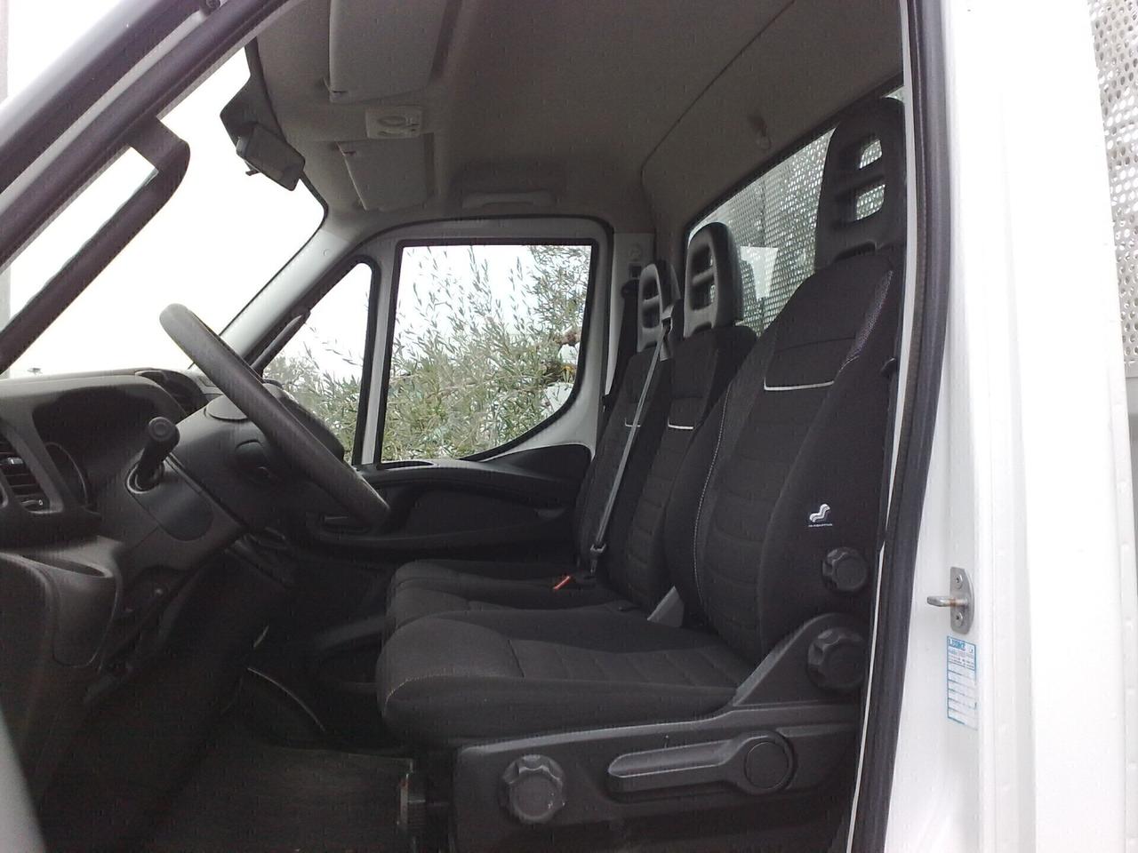 Iveco Daily 35c14 ribaltabile trilaterale - 2022