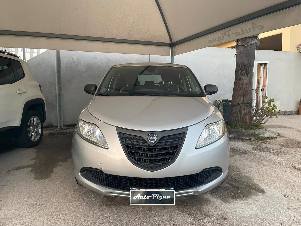 Lancia Ypsilon 1.2 69 CV 5 porte GPL Ecochic Gold