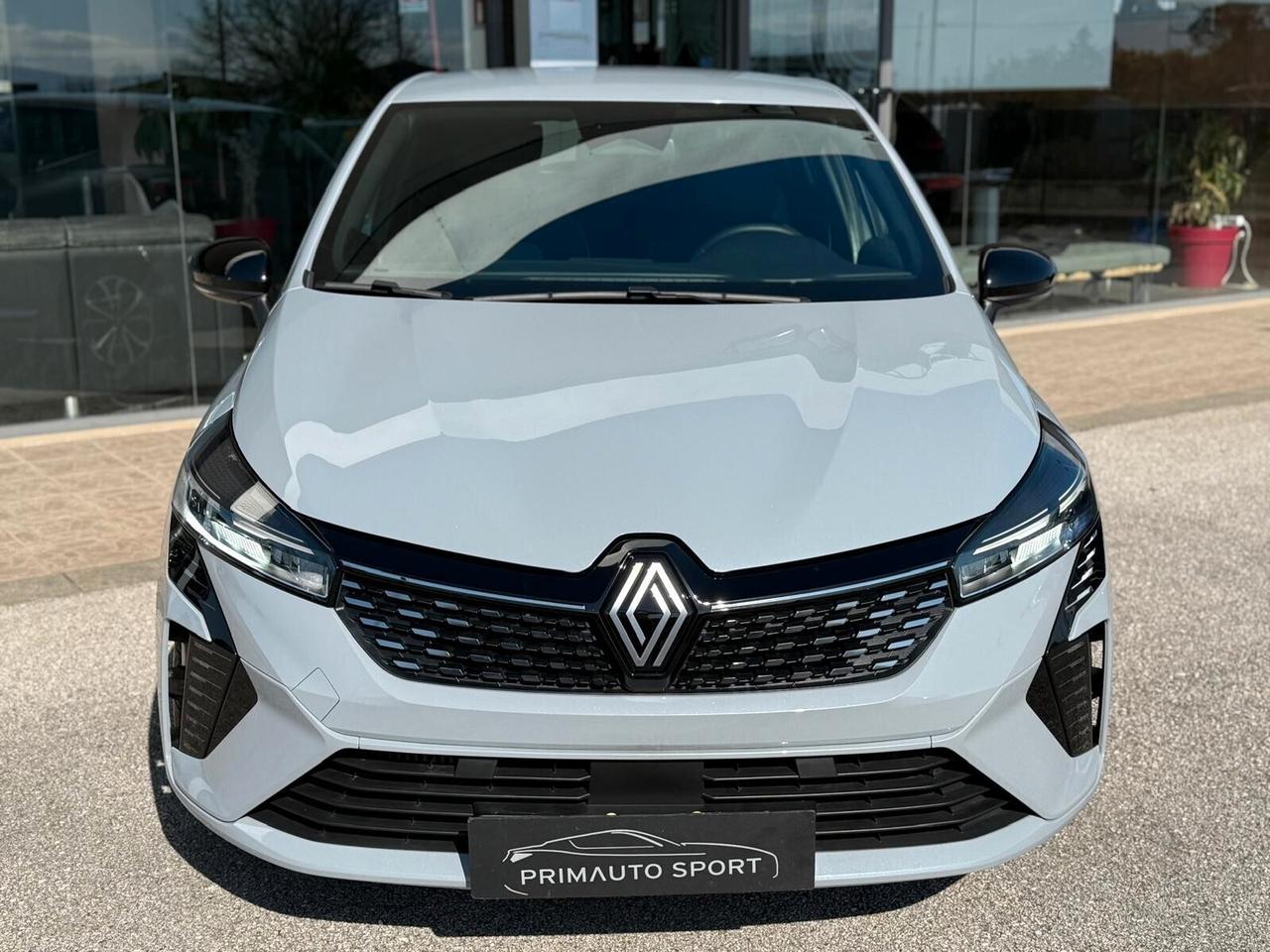 Renault Clio GPL ESCLUSIVA LED NAVI CAMERA FULL OPTIONAL POCHISSIMI KM AFFARE