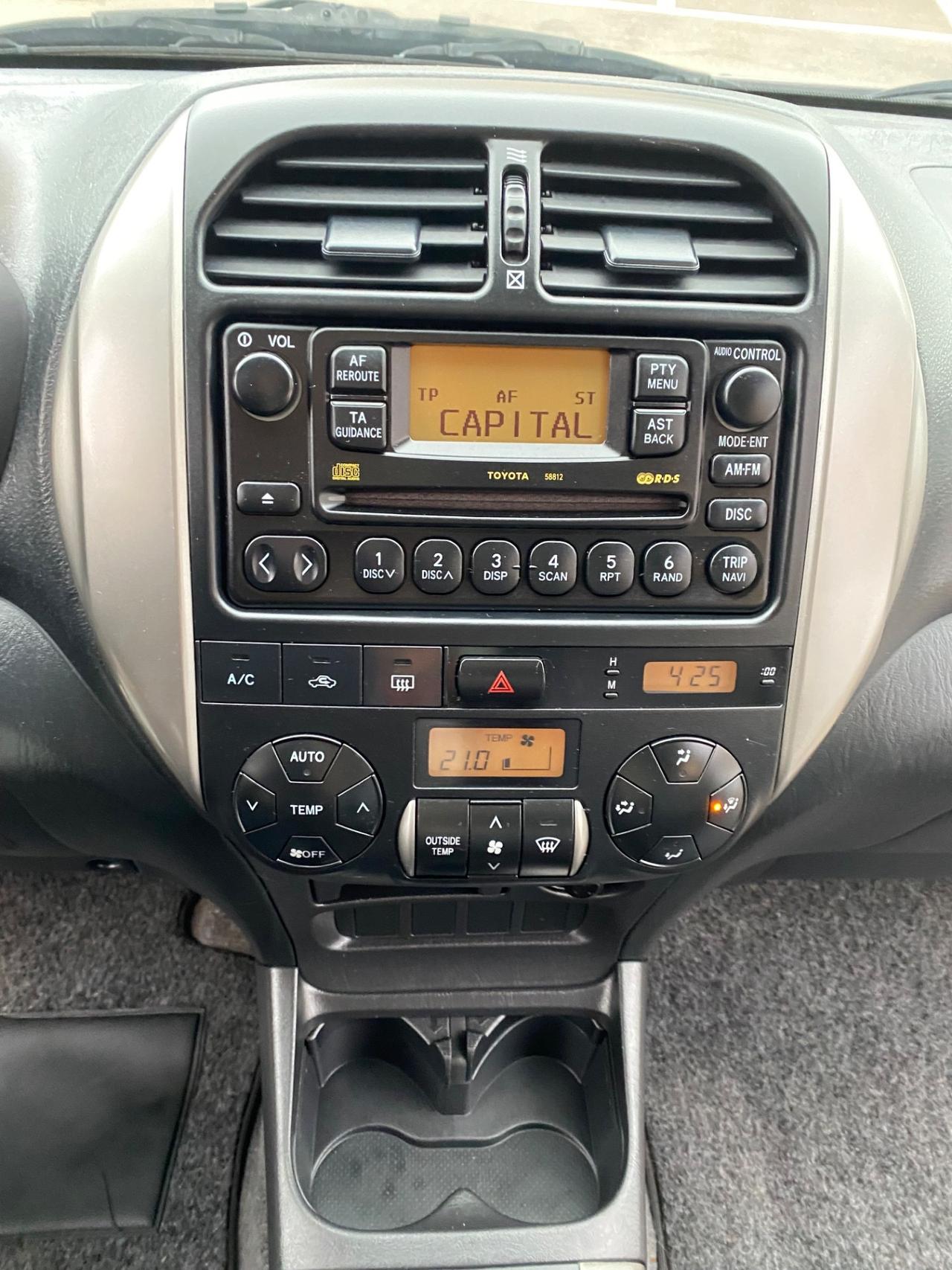 Toyota RAV 4 RAV4 2.0 AWD D-4D cat 5 porte Sol NEOPATENTATI!!!