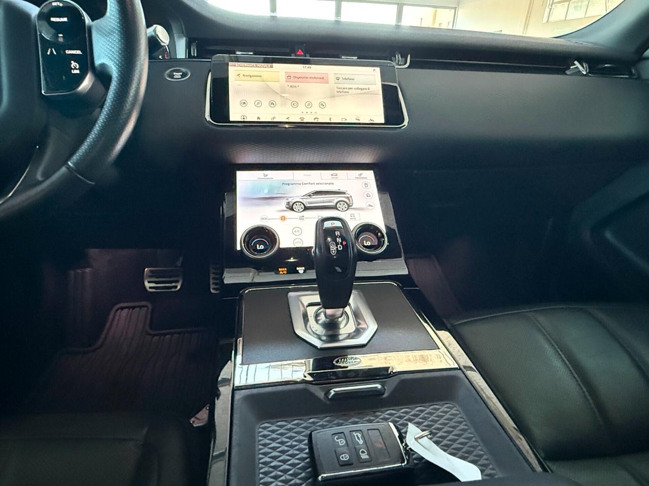Land Rover Range Evoque 2.0D I4-L.Flw 150CV AWD Auto R-Dynamic SE