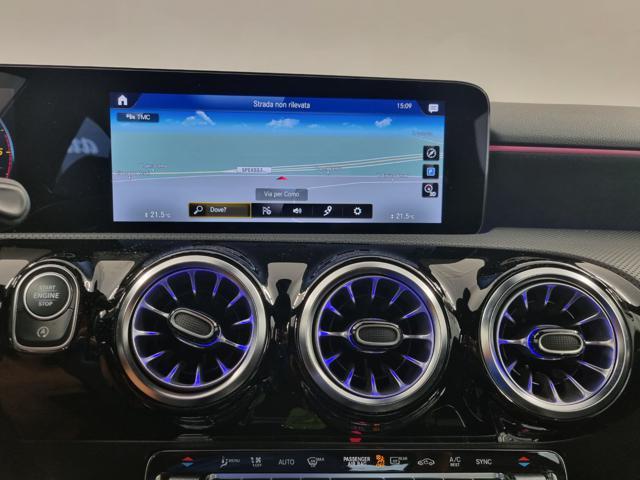 MERCEDES-BENZ A 180 d Automatic Premium