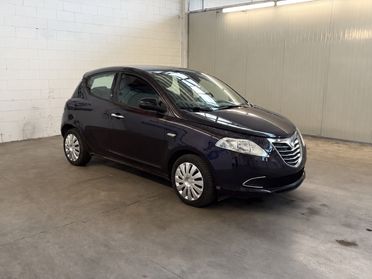 Lancia Ypsilon 1.2 69 CV Unyca