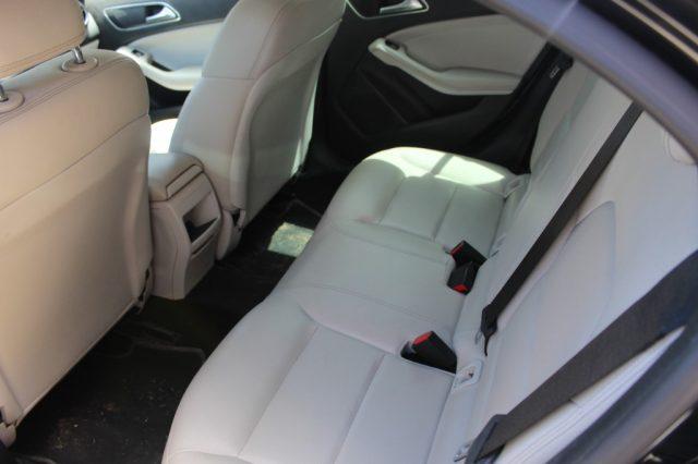 MERCEDES-BENZ A 180 d Executive