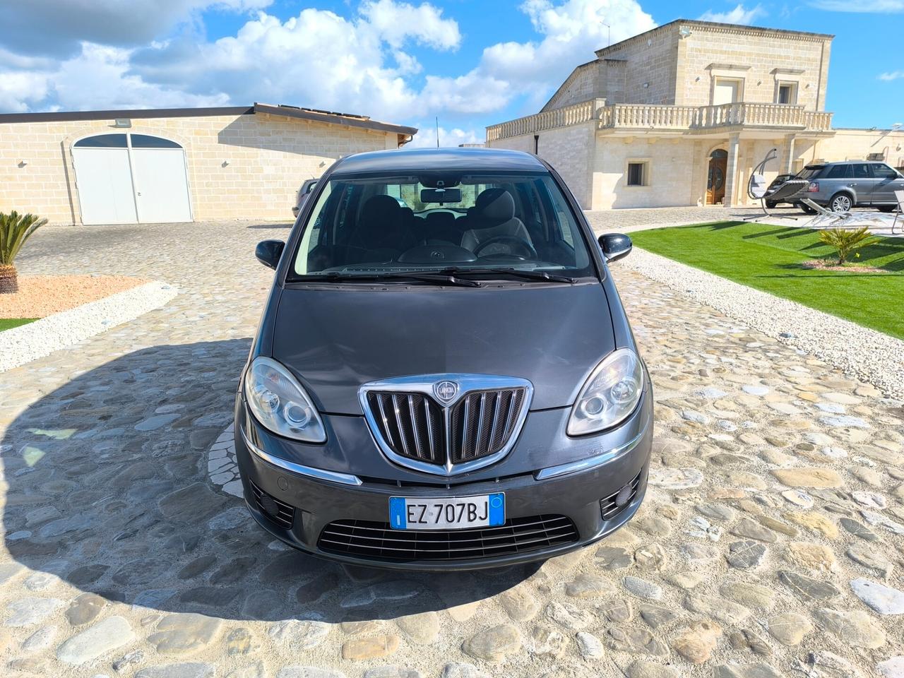 Lancia MUSA 1.3 Mjt 95 CV Platinum full optional perfetta