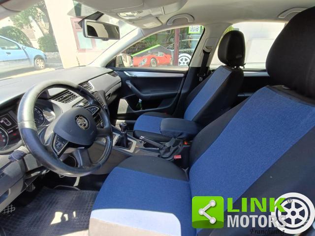 SKODA Octavia 1.6 TDI CR 105 CV Elegance NEOPATENTATI
