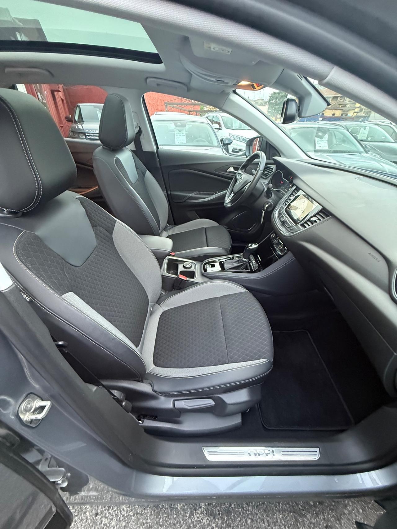 Grandland X 1.2 Turbo 12V 130 CV-Ultimate-unipro-