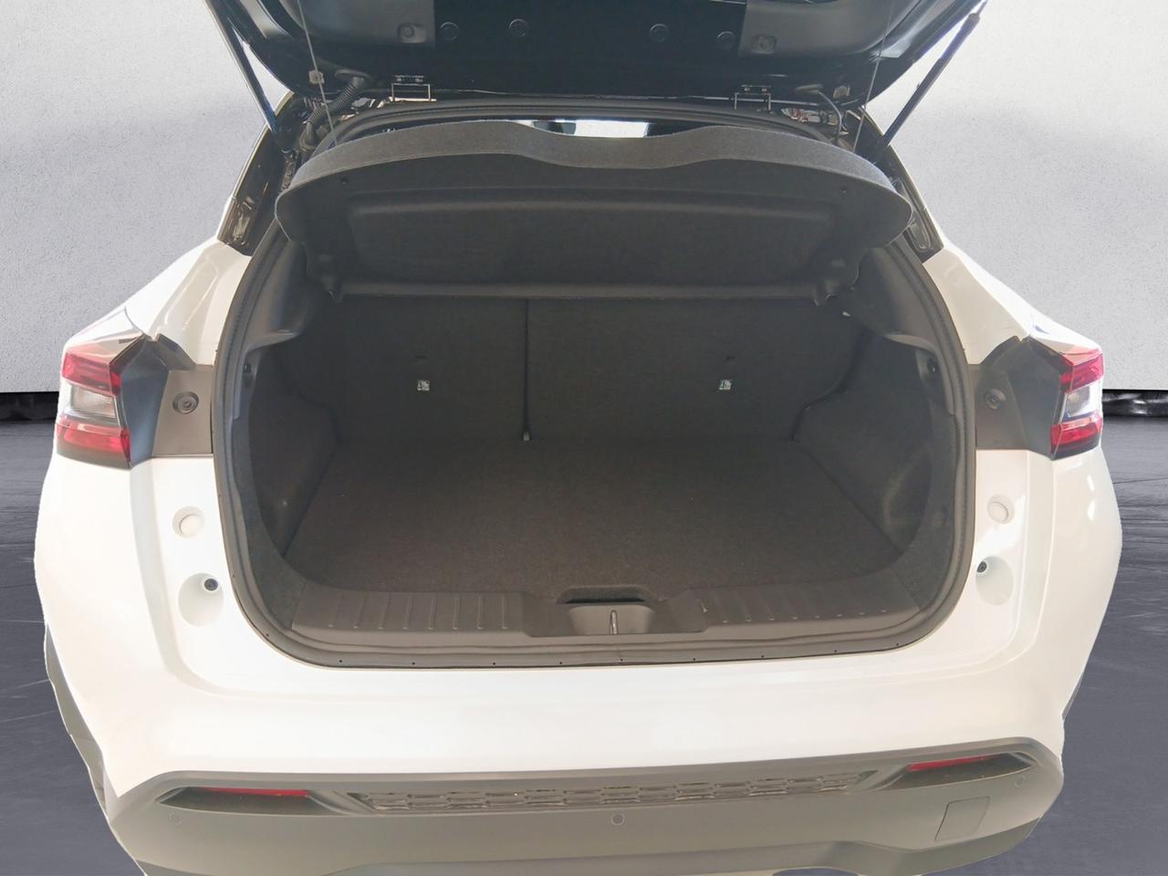 NISSAN JUKE TEKNA MT