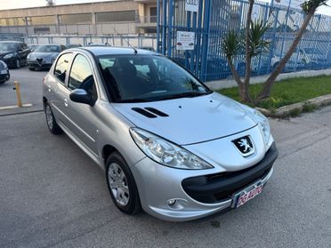 Peugeot 206 Plus 1.1 benzina 60 cv 2011