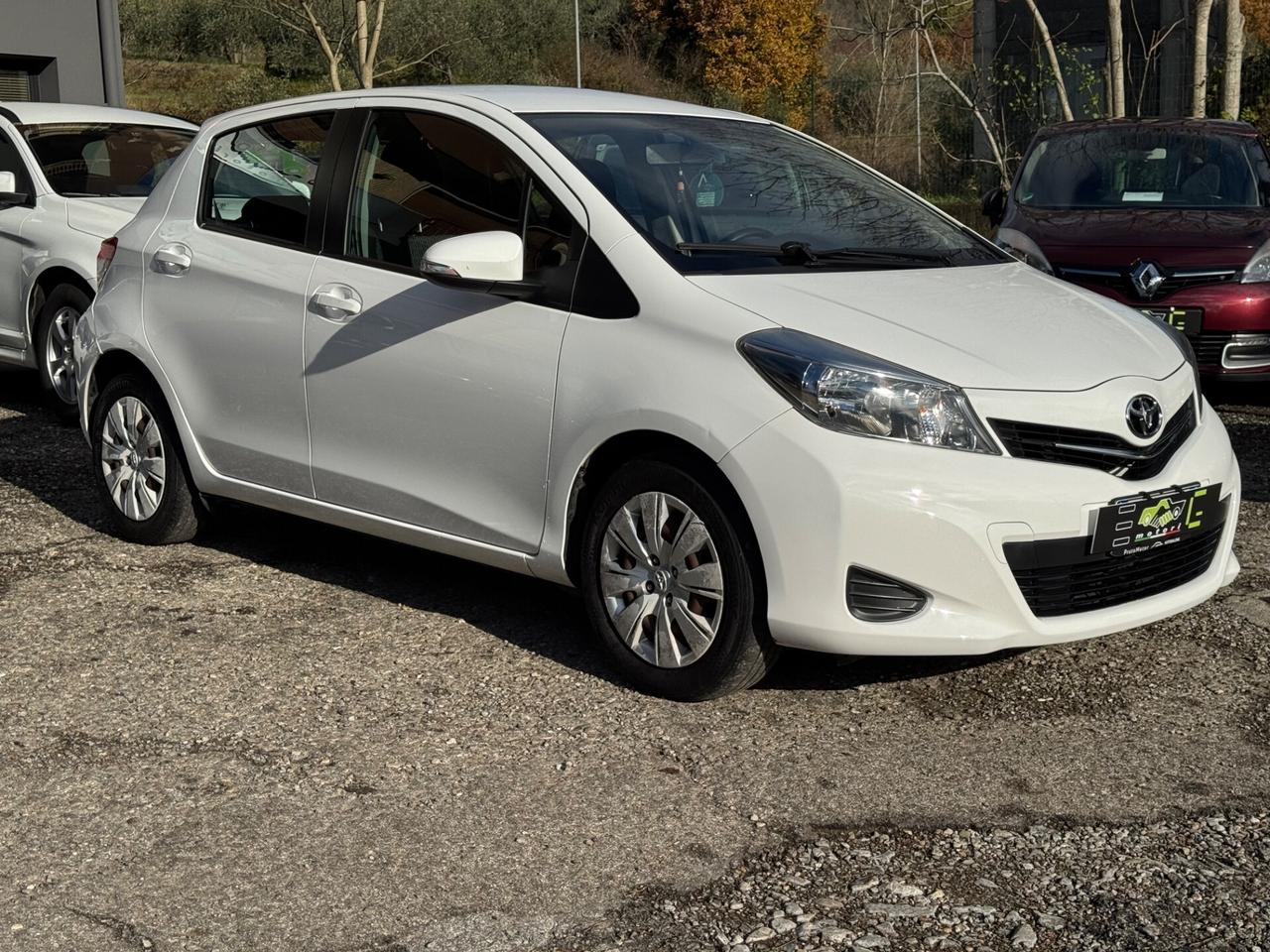 Toyota Yaris 1.0 5 porte Lounge