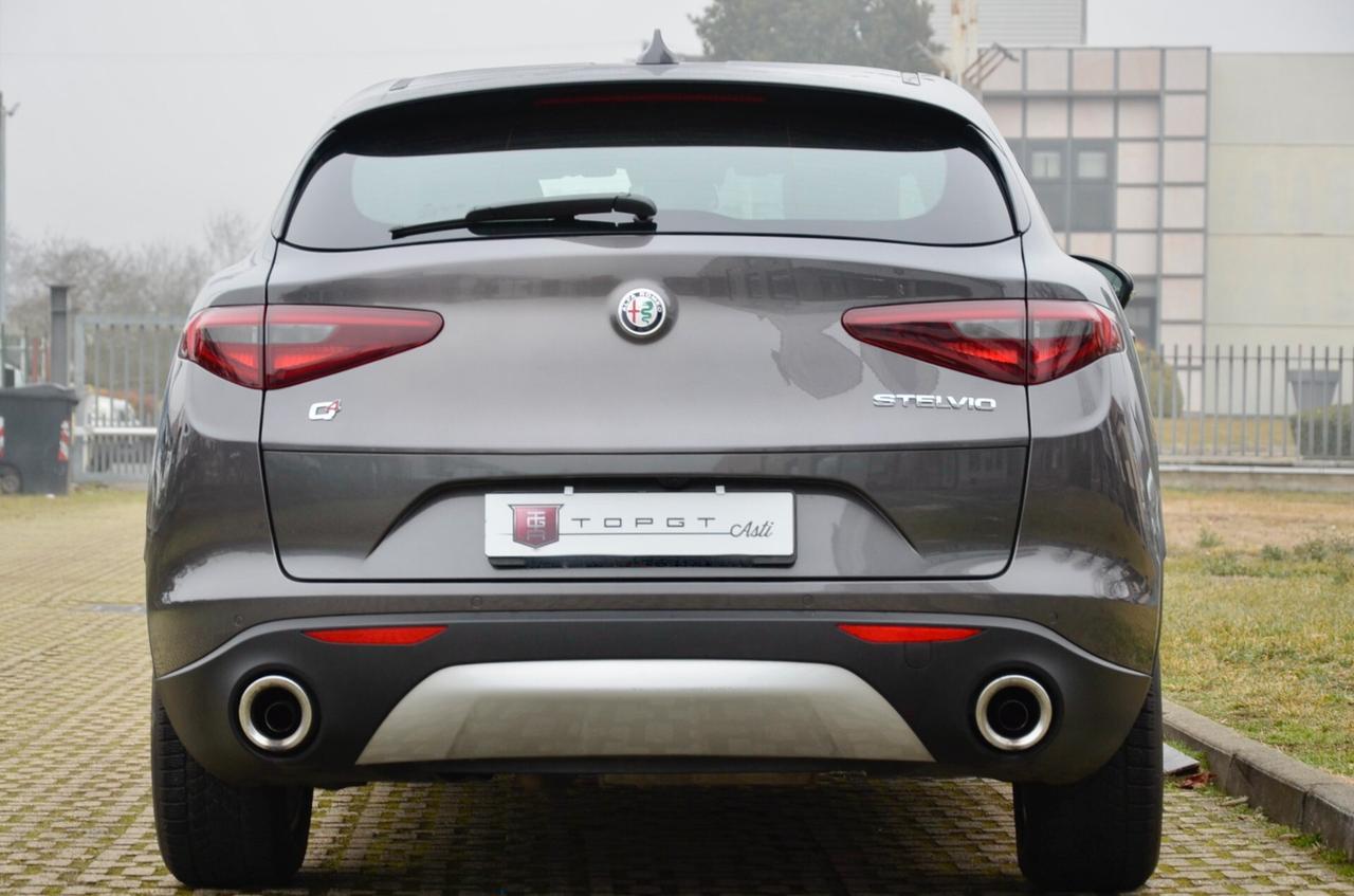 ALFA ROMEO STELVIO 2.2 t Q4 180cv AUTO, UFF ITALIANA, SERVICE CON FATTURE, 18", RETROCAMERA, PERMUTE
