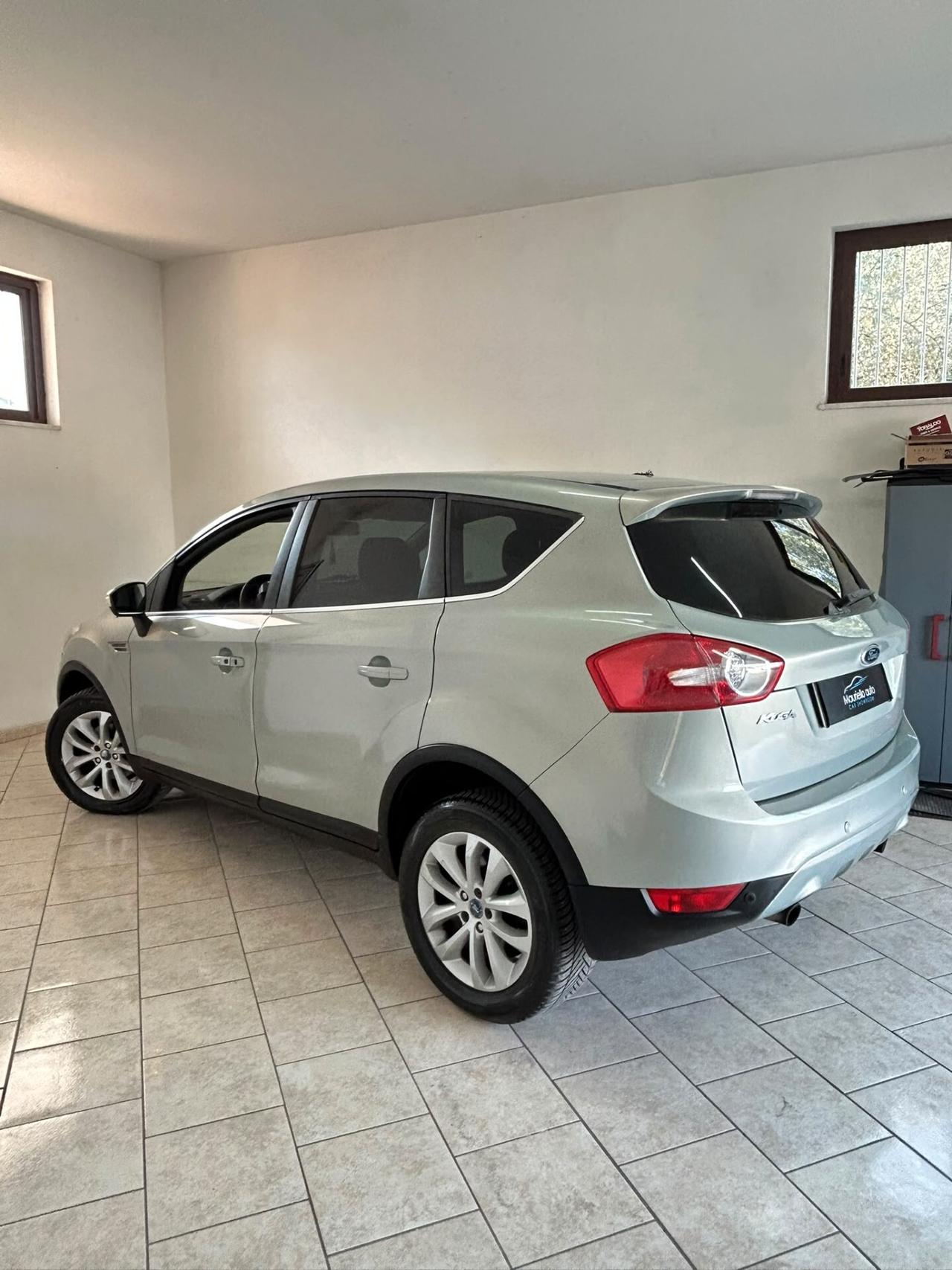 Ford Kuga Kuga+ 2.0 TDCi 136 CV 4WD DPF