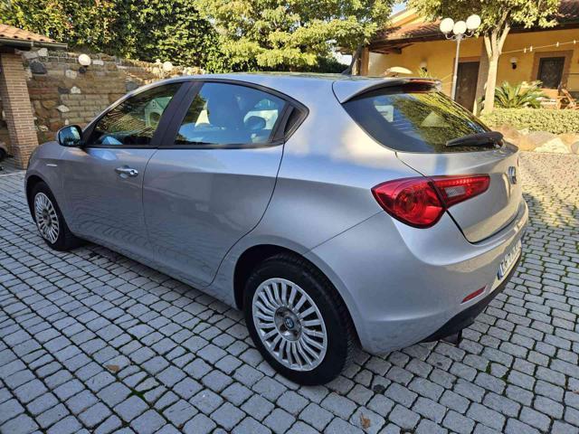 ALFA ROMEO Giulietta 1.6 JTDm-2 105 CV Distinctive