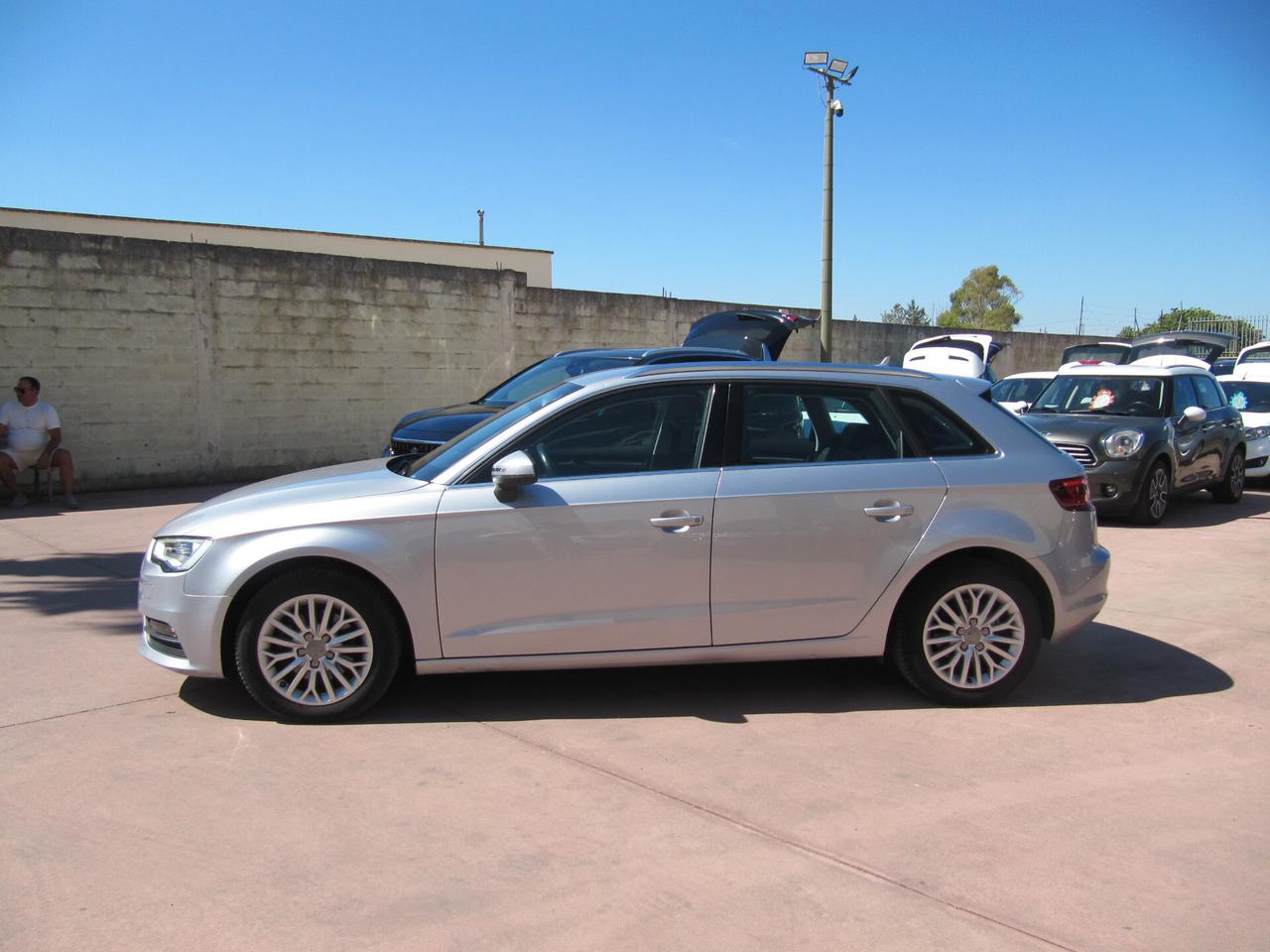 Audi A3 SPB 1.6 TDI clean diesel Ambition