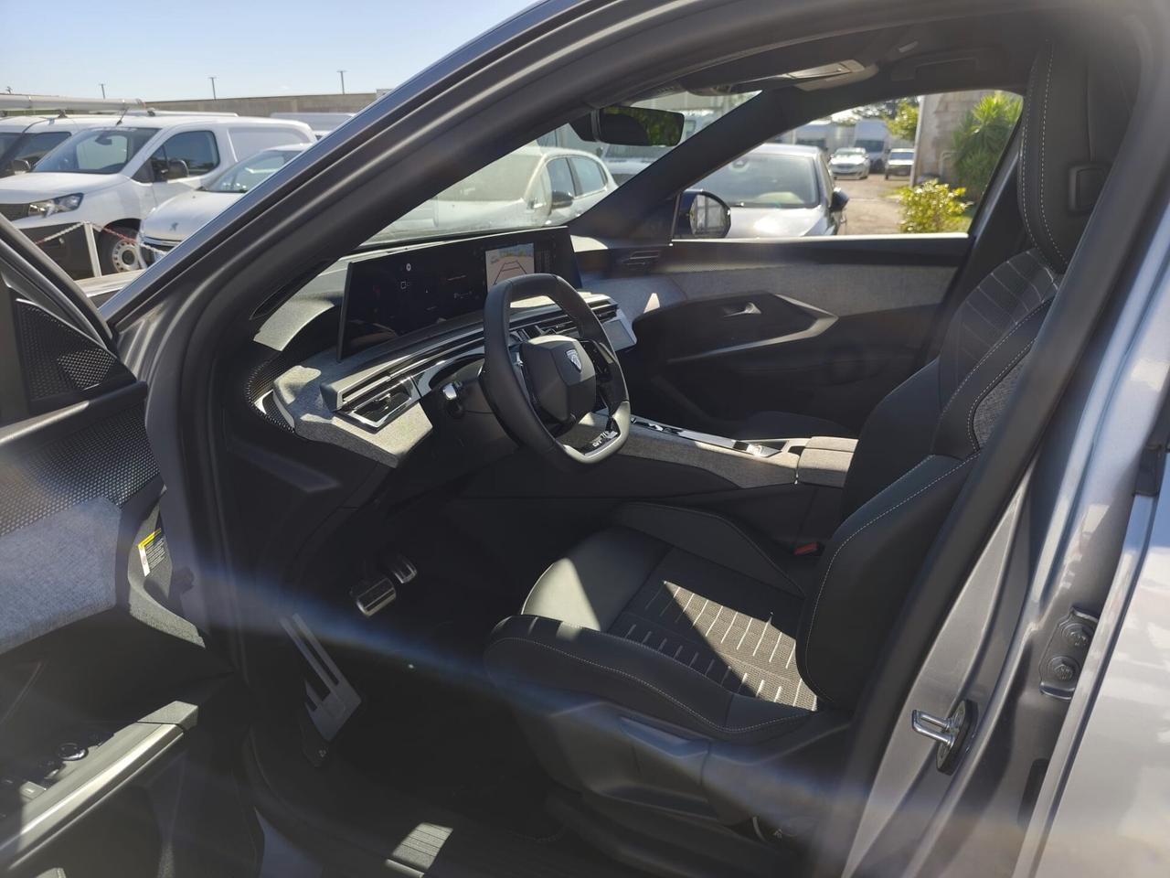 PEUGEOT 3008 145 CV HYBRID GT E-DCS6 KM0