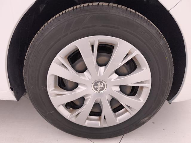 PEUGEOT 208 1.2 puretech Active s&s 82cv 5p neopatentati