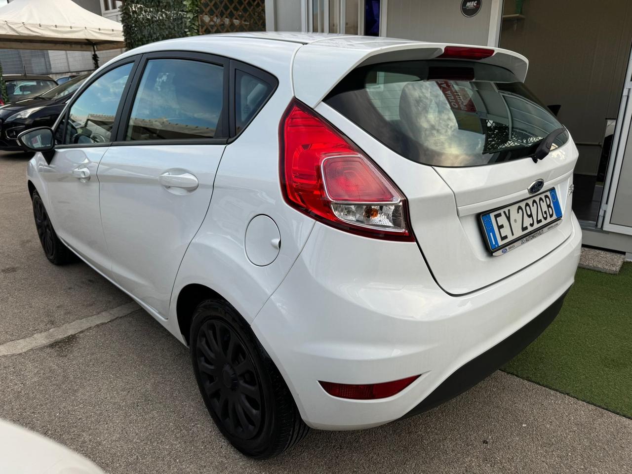 Ford Fiesta 1.5 TDCi 75CV 5 porte Titanium