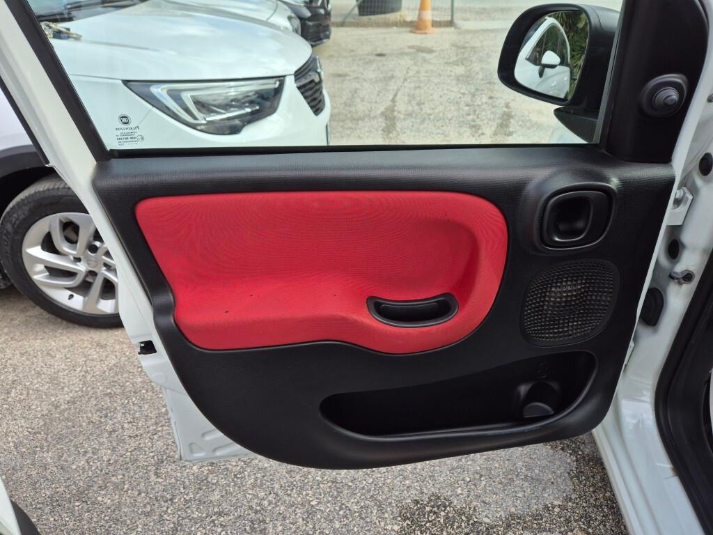 Fiat Panda 1.2 69CV Easy 5-posti