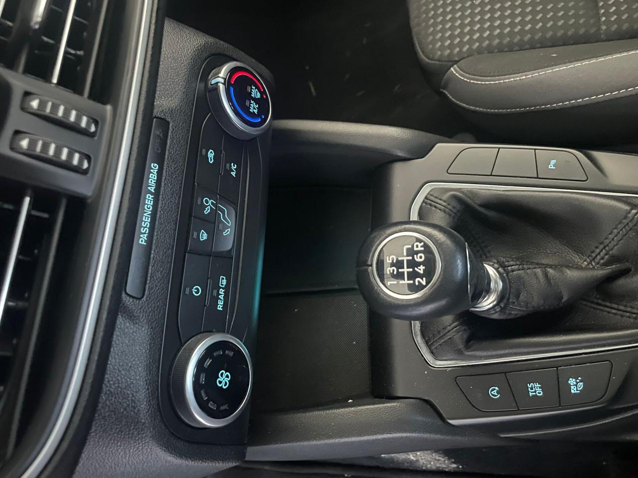 Ford Focus 1.0 EcoBoost Hybrid 125 CV SW ST-Line