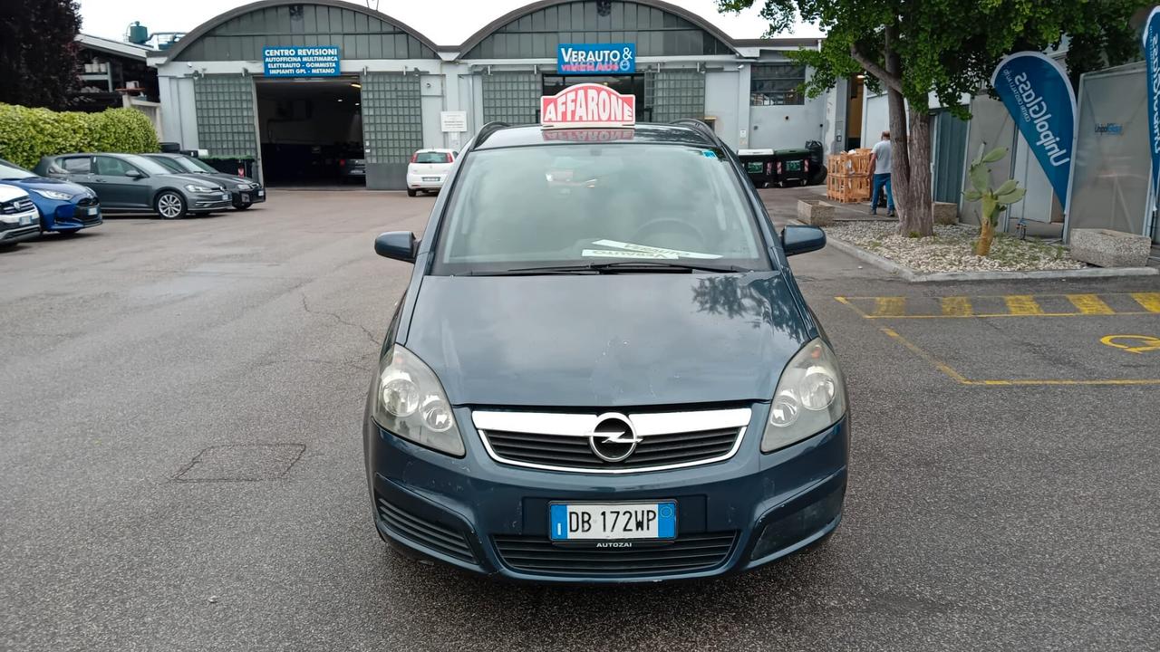 Opel Zafira 1.9 CDTI 101CV Club