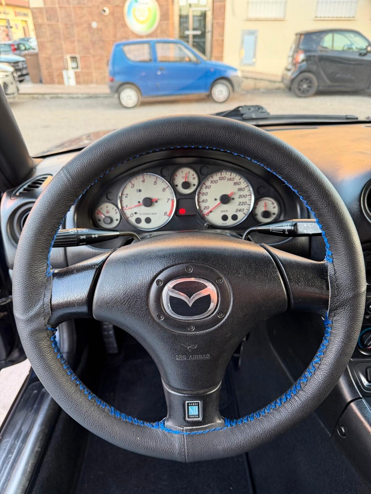 Mazda MX-5 1.6i 16V cat