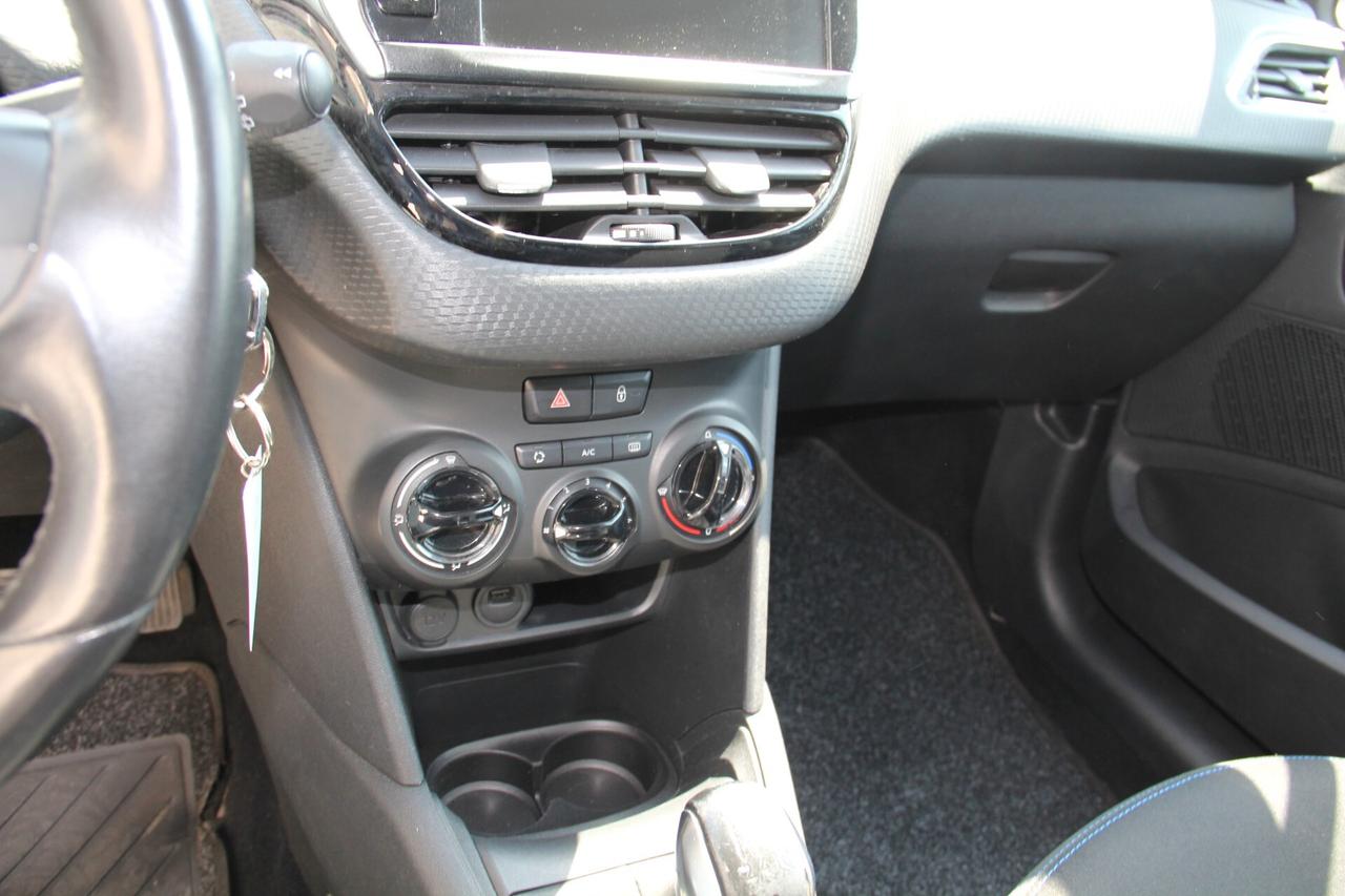 Peugeot 208 BlueHDi 100 S&S 5 porte Signature