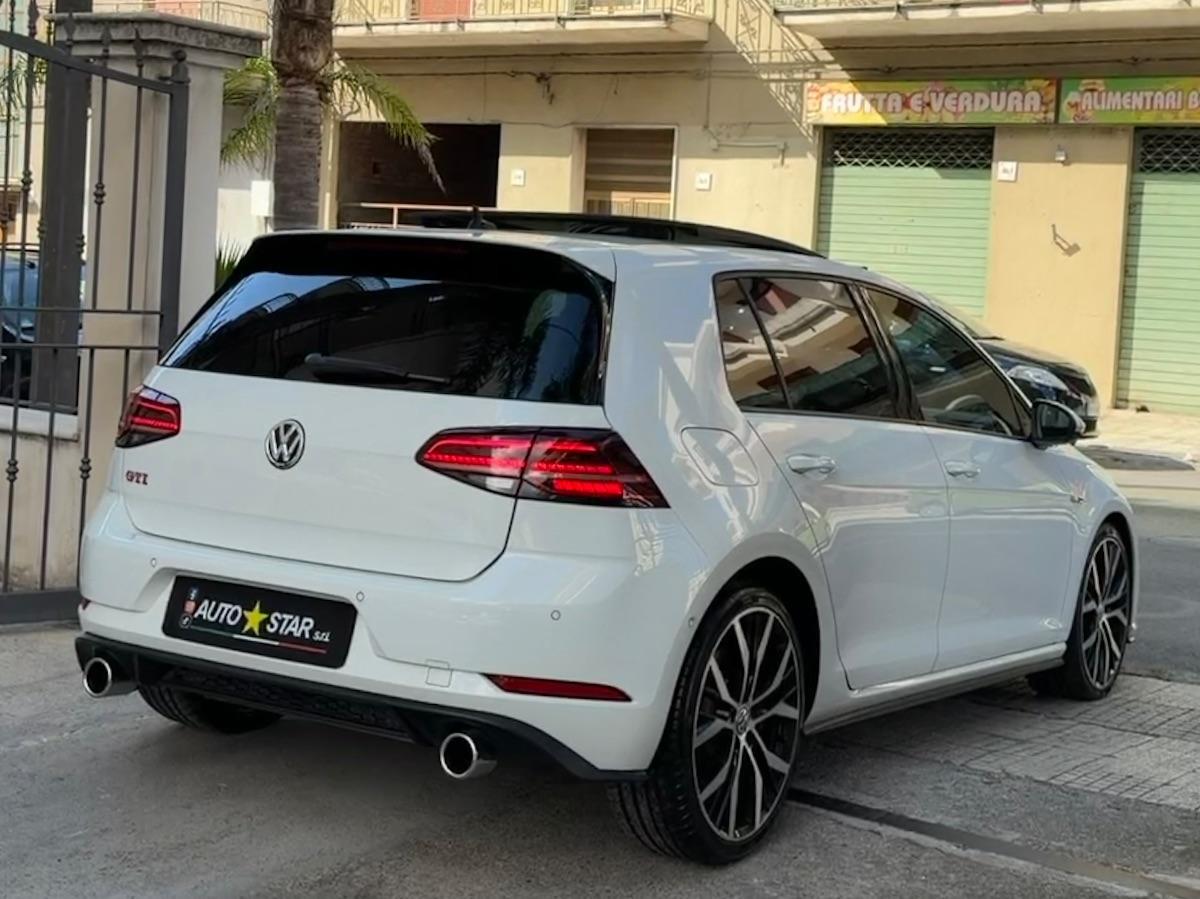Volkswagen Golf 7.5 GTI 2.0 TSI 245 CV