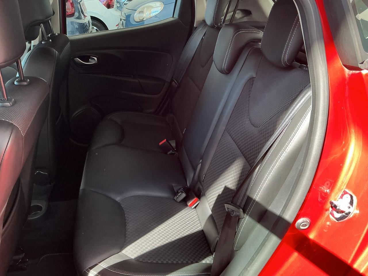 Renault Clio TCe 12V 90 CV 5 porte Moschino Intens