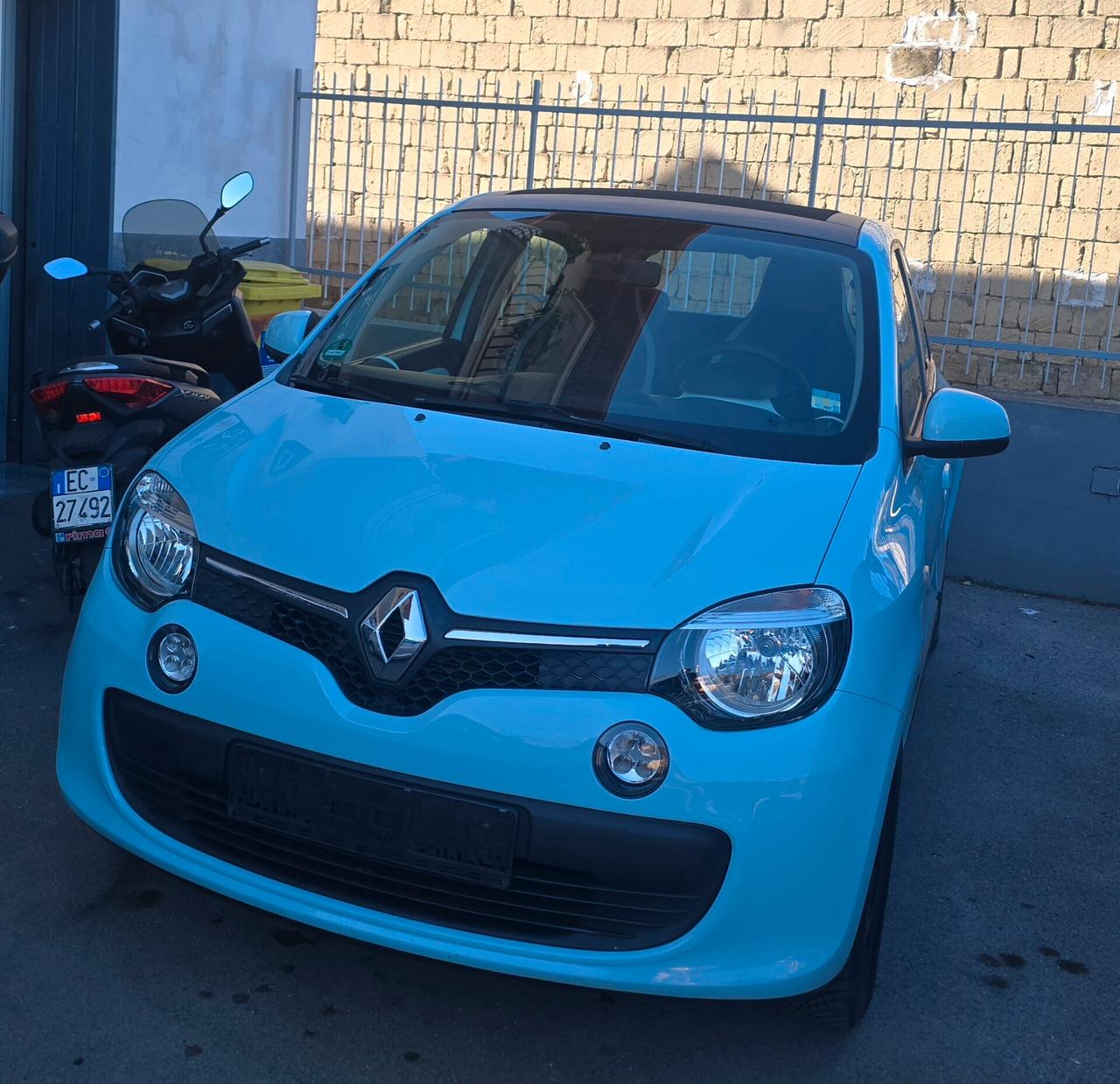 Renault Twingo 1.0 SCe Live