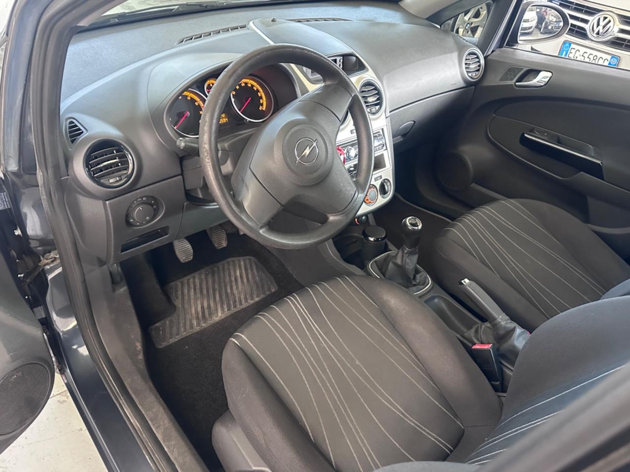 Opel Corsa 1.2 5 porte Enjoy