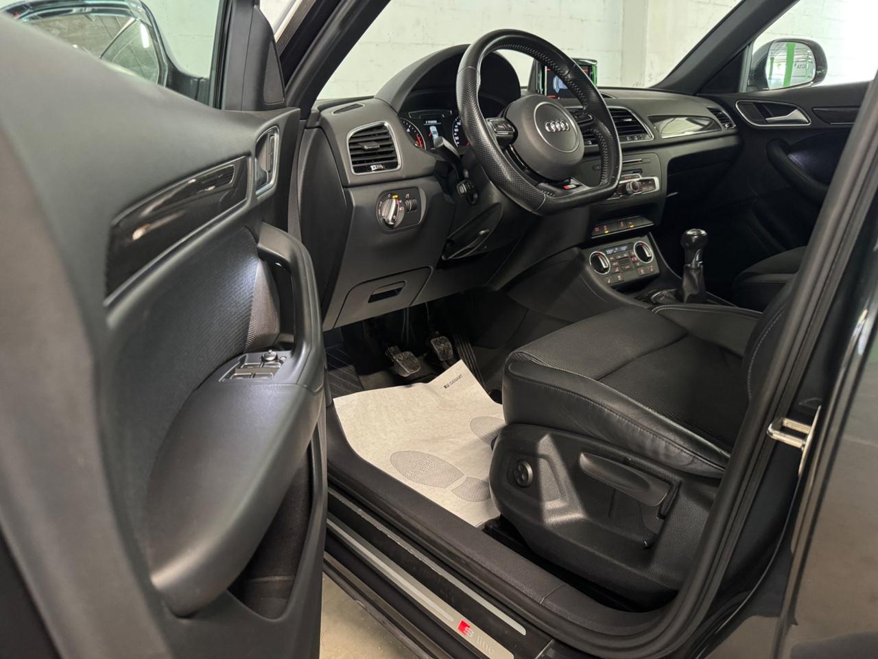 Audi Q3 2.0 TDI 150 CV S line Edition Competition