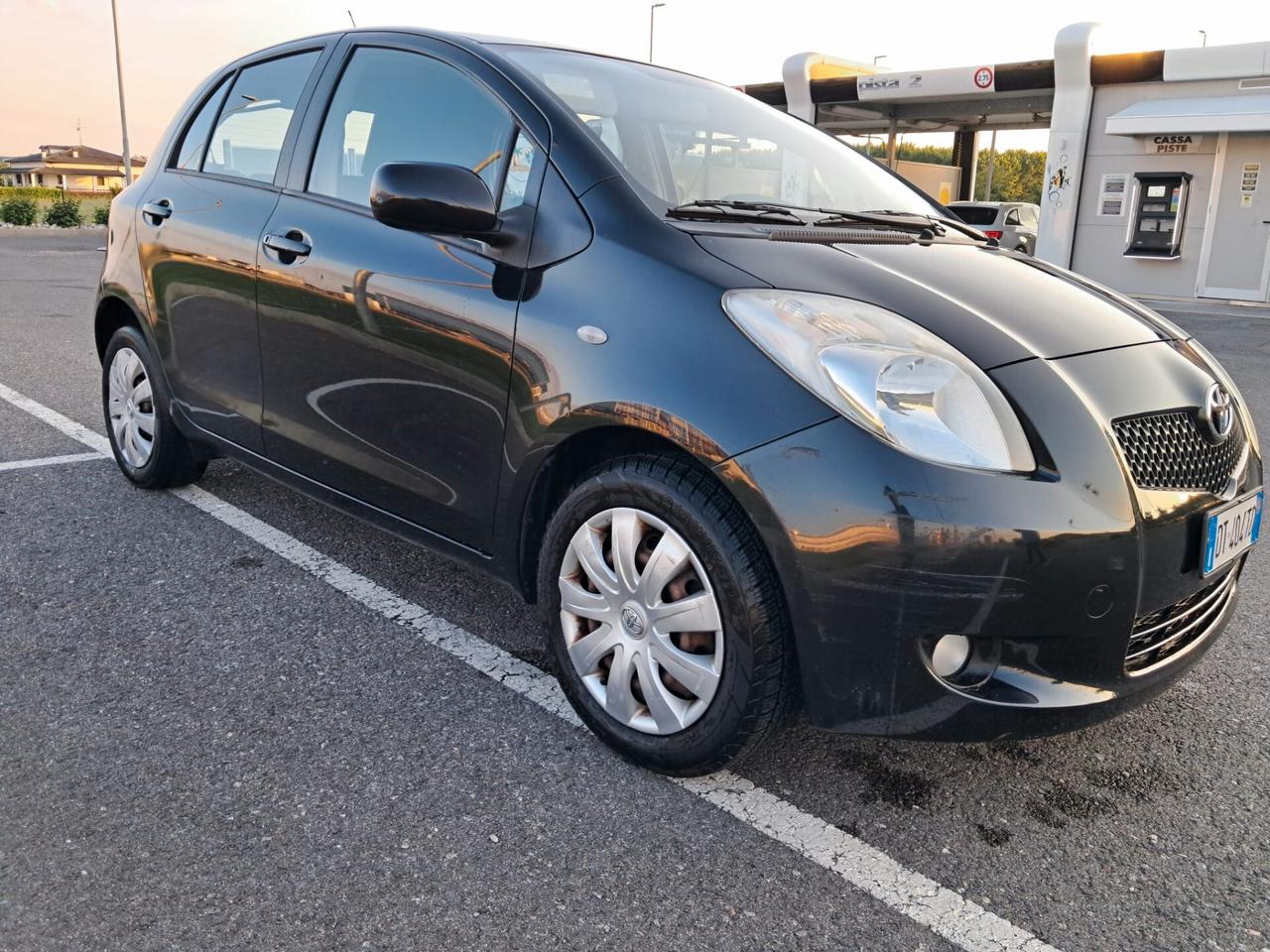Toyota Yaris 1.3 5 porte Navi benzina neopatentati
