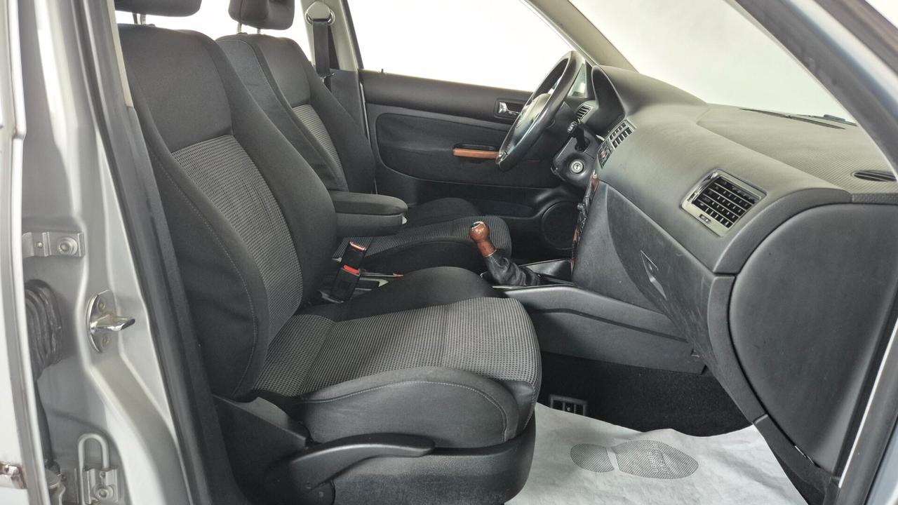 Volkswagen Bora 1.6 16V cat Highline