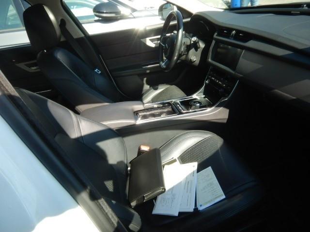 Jaguar XF 2.0 D 180 CV AWD aut. Prestige Business Edition