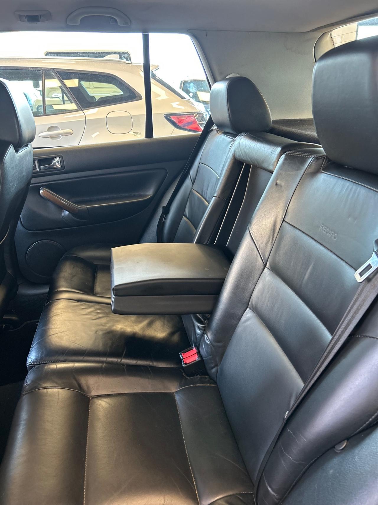 Volkswagen Golf 1.8 turbo 20V cat 5p. GTI