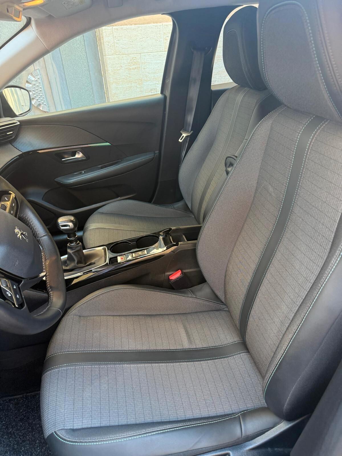 Peugeot 208 PureTech 100 Stop&Start 5 porte Active Pack