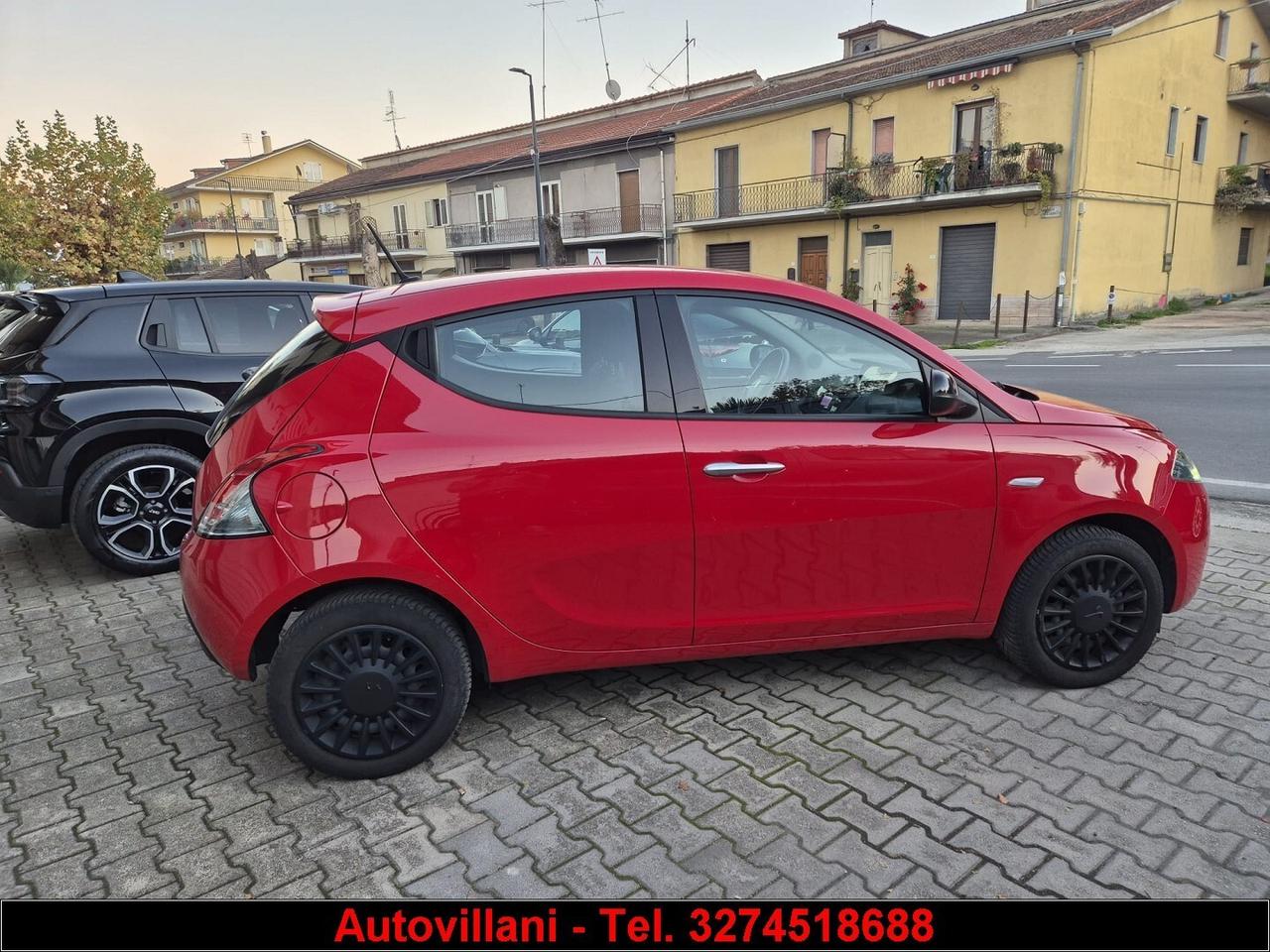 LANCIA YPSILON 1.2 69cv 5p GPL Alberta Ferrett 202